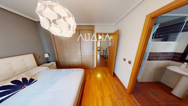 Foto 84e1dbe9-8f4f-4d25-8687-be96460bc5e5. Chalet con riscaldamento parcheggio piscina in Chillarón de Cuenca