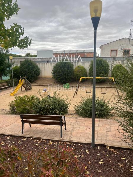 Foto dec0f0f1-0acd-44e9-aa8e-b46d51e11f2f. Chalet con riscaldamento parcheggio piscina in Chillarón de Cuenca