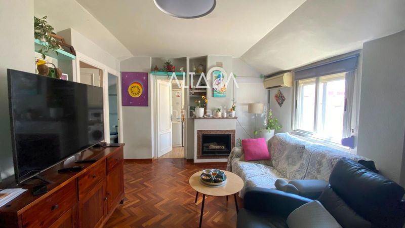 Foto d64768c9-eb70-4796-813b-cc43876a4a1f. Piso  en venta en Centro, en Centro Cuenca