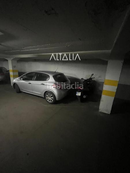 Foto 1b2252fa-fa40-4558-b9a9-213309750b5b. Autoparkplatz in Alameda Cuenca