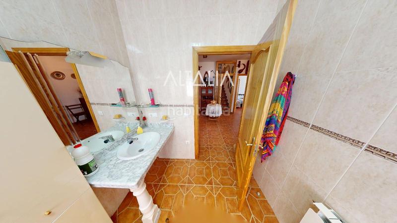 Foto b0fa740b-3ca2-4ed6-96ac-9e2de9826eb1. Casa con riscaldamento in Hontanaya