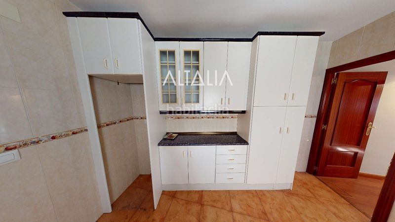 Foto ceae9c31-ec55-4a10-a7d9-3ca0e3321f28. Casa adossada a Campos del Paraíso
