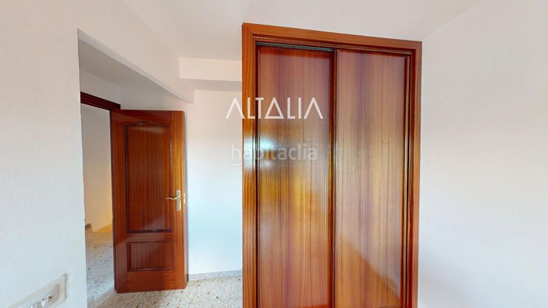 Foto d06afe5a-2815-48c2-b052-a468f6baab77. Casa adossada a Campos del Paraíso