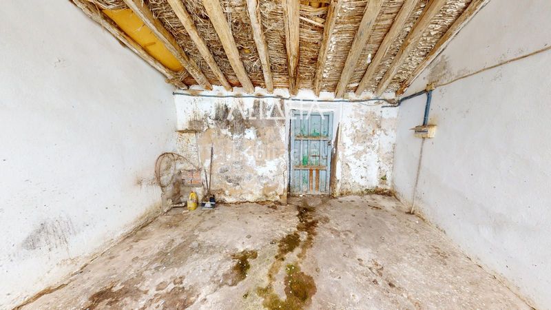 Foto c9170b0f-d671-43f4-b3b5-debbff64def9. Casa a Almarcha (La)