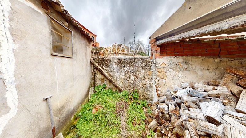 Foto e05736a2-9a0d-42b7-a02a-334cdbee370f. Casa a Almarcha (La)
