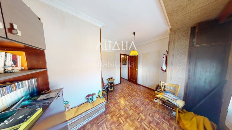 Foto 804baba0-10eb-4f78-bc5f-011477070fdd. Casa amb aparcament a Belmonte