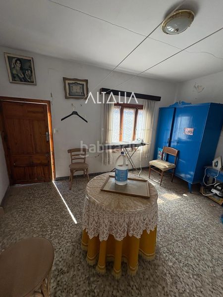 Foto a457e8fd-b9fc-4870-a8e7-7adf25ee773c. Casa amb aparcament a Belmonte