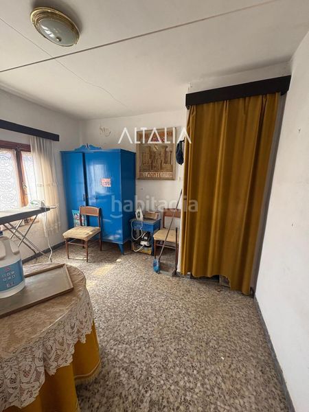 Foto c29acf20-e028-497d-b9e1-cfd22fd2d7e0. Casa amb aparcament a Belmonte