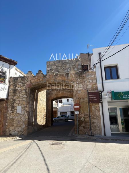 Foto c4147f05-4b62-40c4-8c33-575a33d3fd6a. Casa amb aparcament a Belmonte