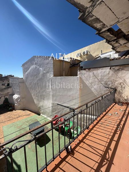 Foto d4afde6e-904c-4808-81fc-4726e3f3ae0d. Casa amb aparcament a Belmonte