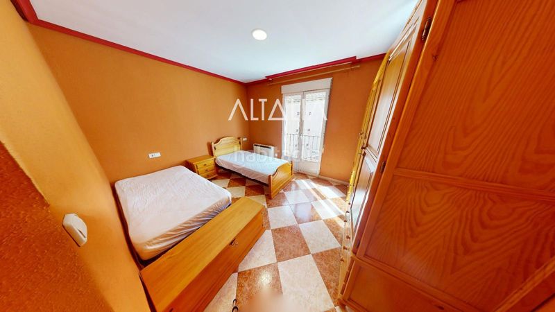 Foto a2c2f2e7-70db-4afe-8a19-62b1808e33ab. Alquiler piso  en venta en av. república argentina en Cuenca