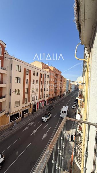 Foto 3e032509-27d1-4302-861c-6838d277fde0. Rent flat with heating in Centro Cuenca