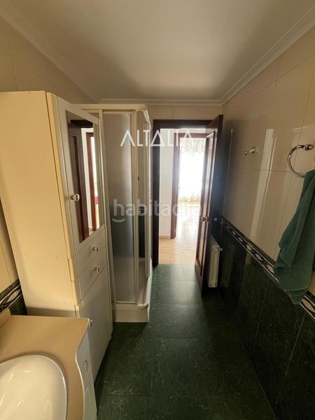 Foto c7748cf4-c058-4ec0-ad15-1ee5b4651654. Rent flat with heating in Reyes Católicos - Paseo de San Antonio Cuenca
