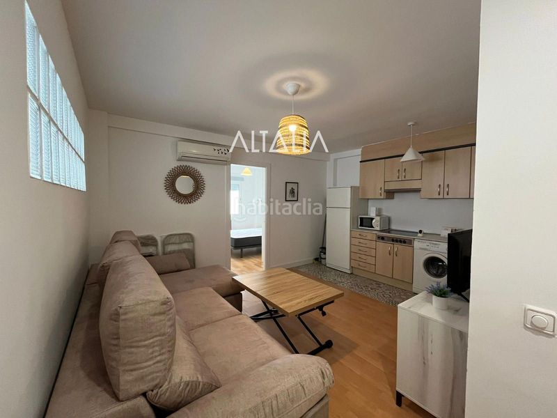 Foto 1faf955b-ec36-4a29-8069-b7a06aa83f27. Lloguer apartament amb calefacció a Centro Cuenca