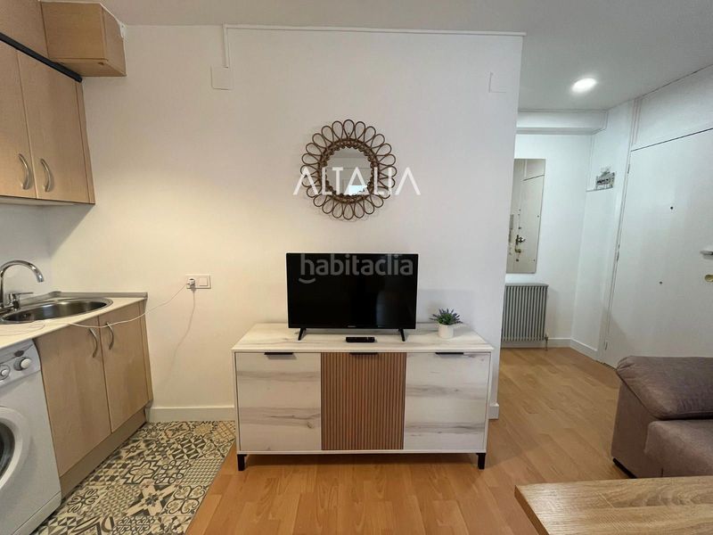 Foto c5dfddc8-2a6d-4221-ae4f-660ce95a997c. Lloguer apartament amb calefacció a Centro Cuenca