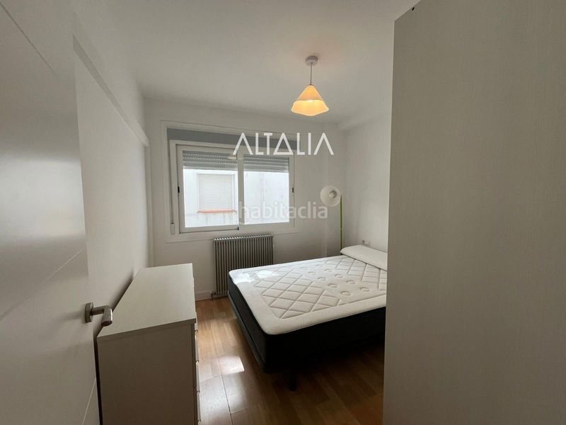 Foto c7f5596e-8a49-42ea-b460-b7d34686f1d0. Lloguer apartament amb calefacció a Centro Cuenca