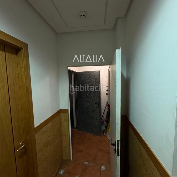 Foto 27632305-6cb3-4350-974c-9f19598b2fa0. Edifici a Población de Arroyo