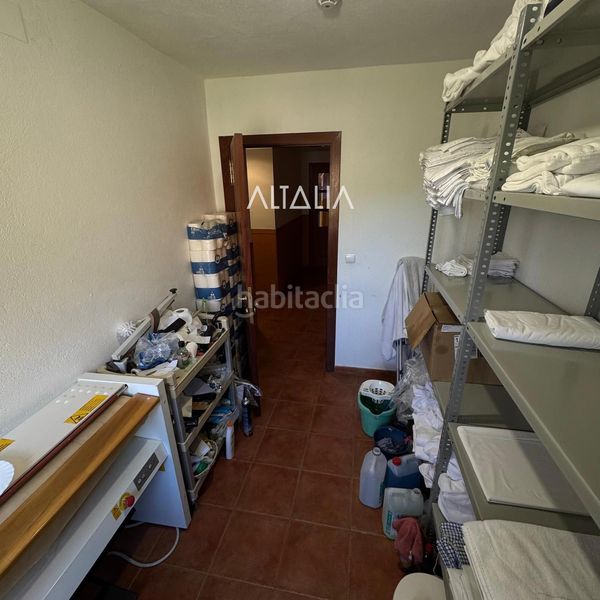 Foto 550afa82-31ec-4708-8db3-cd077f280bb8. Edifici a Población de Arroyo