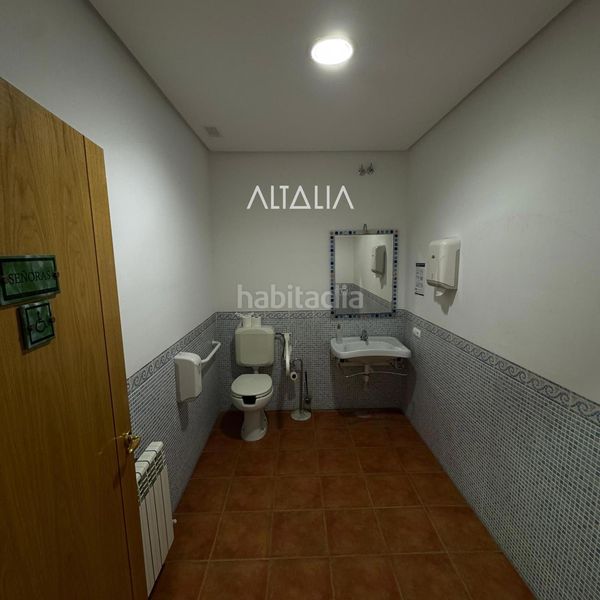 Foto 65cb7ec1-bb90-4ac1-8b46-ed8ffac94ad7. Edifici a Población de Arroyo