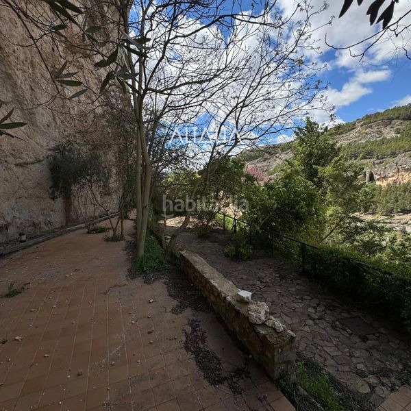 Foto 94a6f538-f7cd-46d6-8b7d-01f4f232a8c2. Edifici a Población de Arroyo