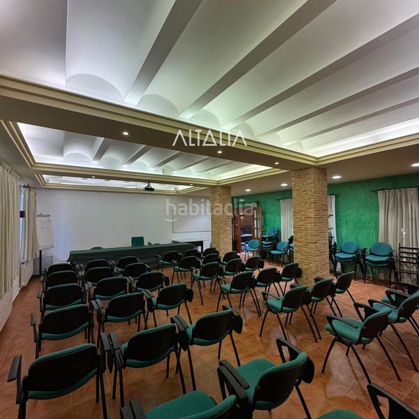 Foto 959a7ee7-5ba0-4c49-86ff-70d36d1462ba. Edifici a Población de Arroyo