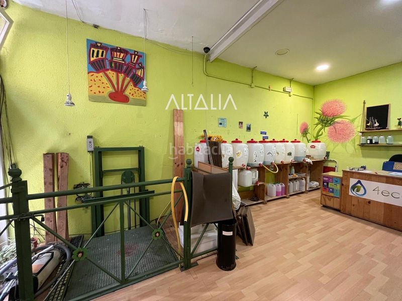Foto 9200e2a2-2e02-4a56-9838-ae10c0e713dd. Local comercial a Centro Cuenca
