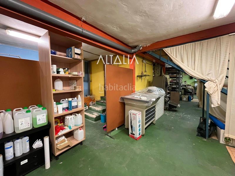 Foto 9564b7ca-db61-4ac2-9e29-b6e88ff86dd8. Local comercial a Centro Cuenca