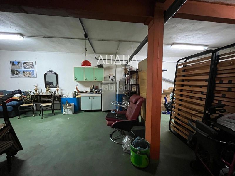 Foto d94abaec-b4dc-4925-9333-4345e2f9a0be. Local comercial a Centro Cuenca
