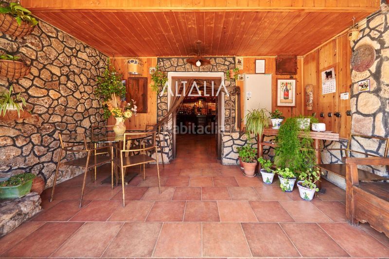 Foto 4293a780-2775-48e2-aa58-91d825234197. Edificio finca en venta la utrera en las majadas en Majadas (Las)
