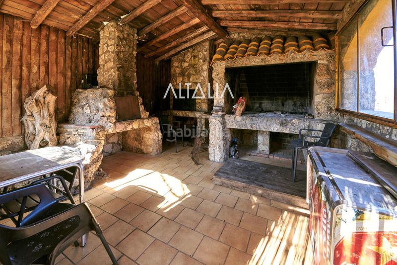 Foto 5b81cd15-9310-407d-b3ad-0c0c6c7fa06c. Edificio finca en venta la utrera en las majadas en Majadas (Las)