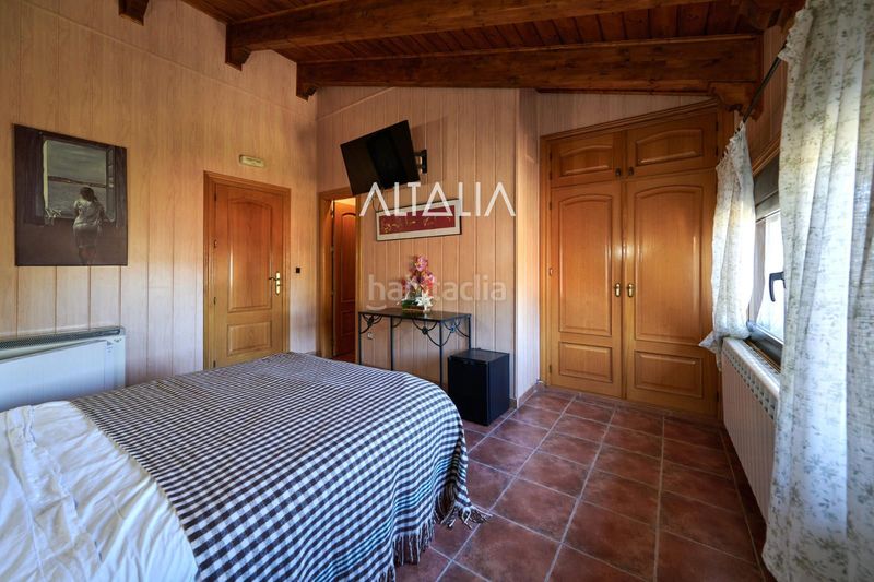 Foto cf2a7c19-e07a-423e-a0c2-c3a329ed3e13. Edificio finca en venta la utrera en las majadas en Majadas (Las)