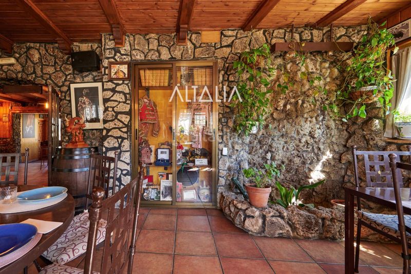 Foto d283d740-1d2f-4a72-b0c3-f34ba71aea28. Edificio finca en venta la utrera en las majadas en Majadas (Las)
