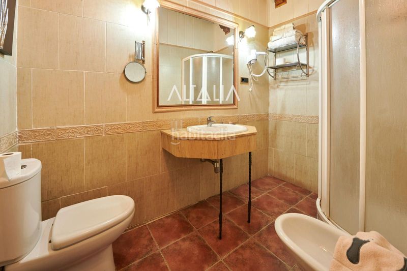Foto df3ec6d6-3150-42b0-9ebd-b5c0e6499db0. Edificio finca en venta la utrera en las majadas en Majadas (Las)