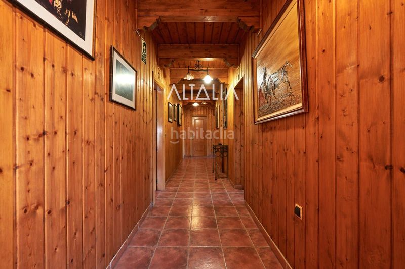 Foto e57e3d4b-07ef-46c6-bffa-9444be9c9963. Edificio finca en venta la utrera en las majadas en Majadas (Las)