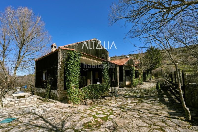 Foto fc1b86a5-3859-4d41-aa08-28b3dd6a1cf0. Edificio finca en venta la utrera en las majadas en Majadas (Las)