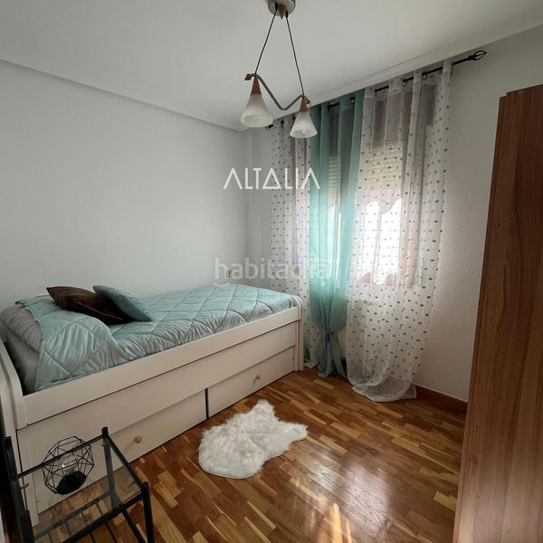Foto 5fd6a366-c498-4d26-83ff-7db3fd2669d6. Flat with heating in Centro Cuenca