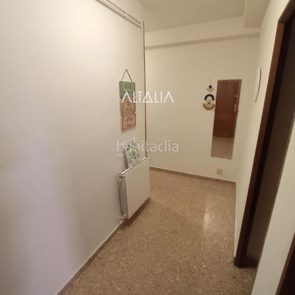 Foto cda4b37a-3586-4082-8655-da2e8bb87e3a. Lloguer pis a Centro Cuenca