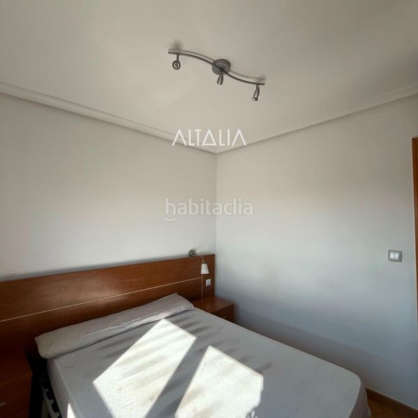 Foto cbebb22c-291e-4bc8-92e9-5c15be87690d. Flat with heating in Centro Cuenca