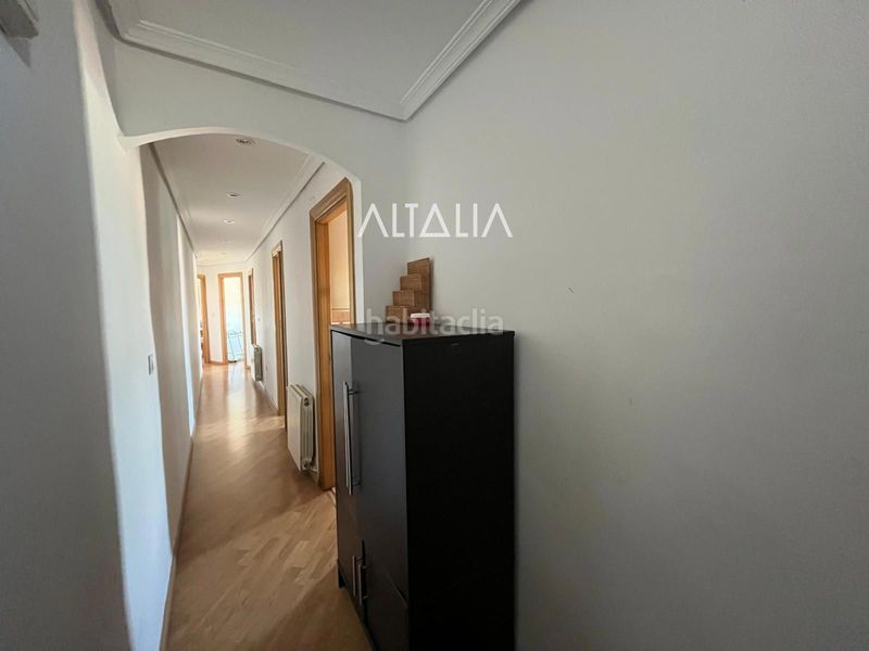 Foto fd3c8fb9-2564-4b45-8f58-ea7607d9cf31. Piso en Centro Cuenca