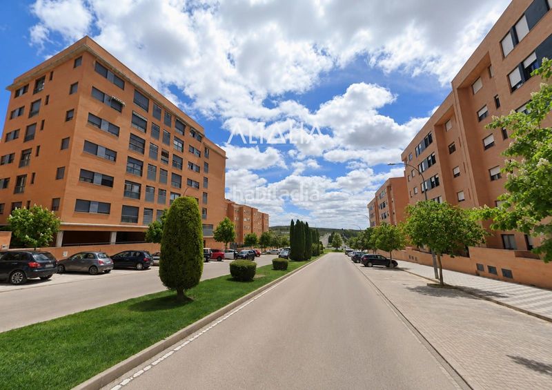 Foto b00e2785-4f11-4bcb-b3fa-d2d7b1ef5443. Rent flat in San Fernando - Carretera de Valencia Cuenca