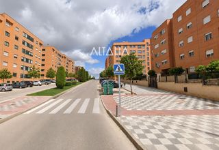 Miete Etagenwohnung in San Fernando - Carretera de Valencia. Piso alquiler angeles gasset