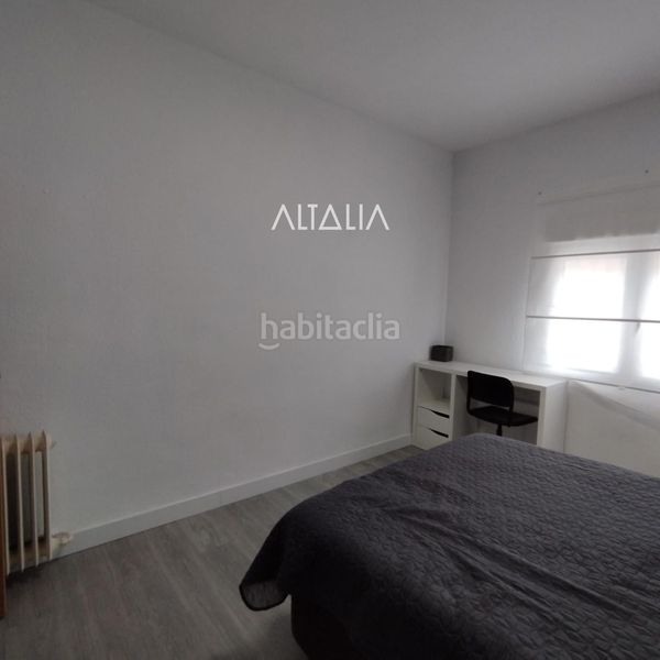 Foto 168c3c9e-2779-4621-9c36-186a58a45939. Rent flat with heating in Centro Cuenca