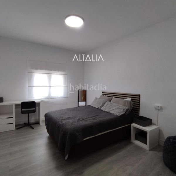 Foto e1aefd2e-4c4c-4a59-8022-5b10c8d15036. Rent flat with heating in Centro Cuenca