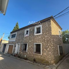 Haus  San blas. Casa con garaje en venta en castejón