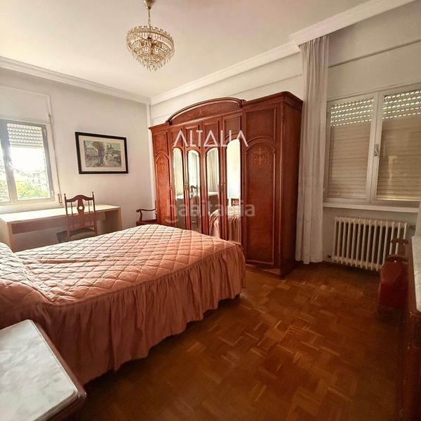 Foto dd46e658-3c9a-4ef0-9d0a-644f0c0cdb33. Location appartement avec chauffage dans Centro Cuenca