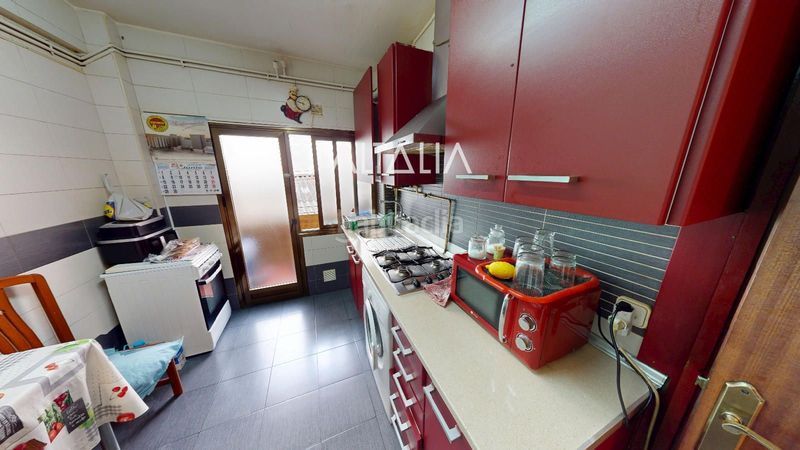 Foto a4343bea-8a71-466d-bedb-335137c7bb74. Pis amb calefacció a Centro Cuenca
