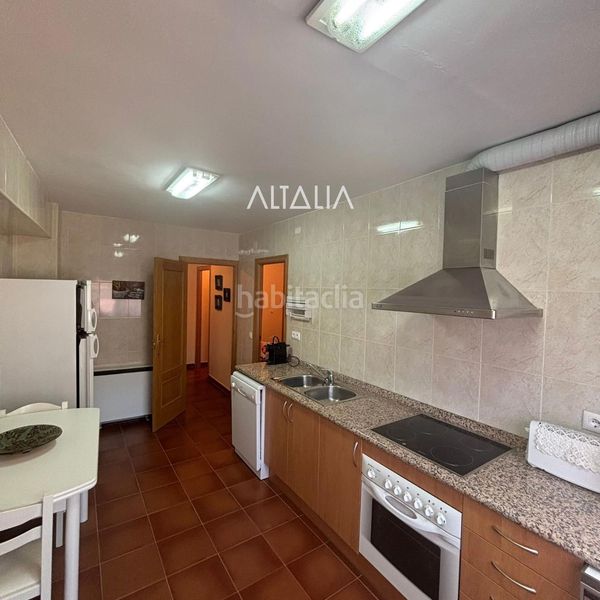 Foto aecb4478-21b2-4395-9b56-9b1e638ff4b2. Pis amb aparcament a Poyatos