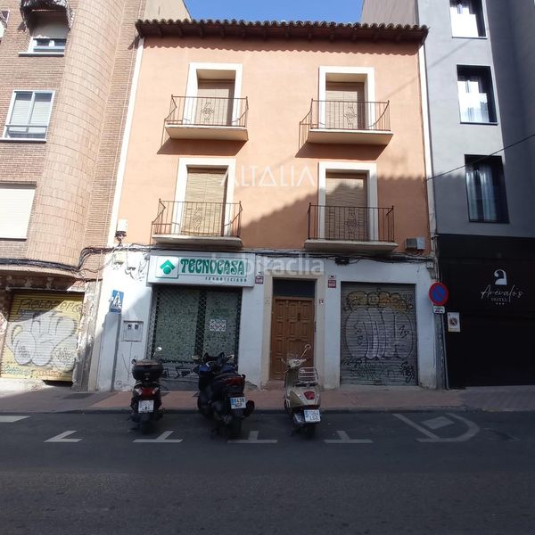 Foto b15d25fd-9631-491c-b25e-7c65f7ec044d. Edificio in Centro Cuenca