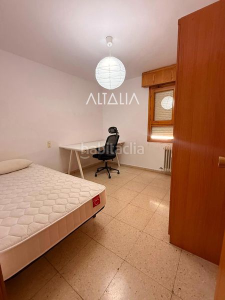 Foto d97752df-eb52-4e3e-88bf-e340d5fb4b89. Rent flat with heating parking in Centro Cuenca