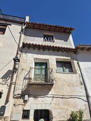 Casa  Parras. En auñon